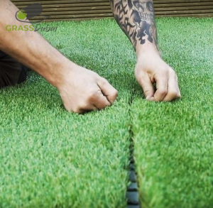 installation-grass